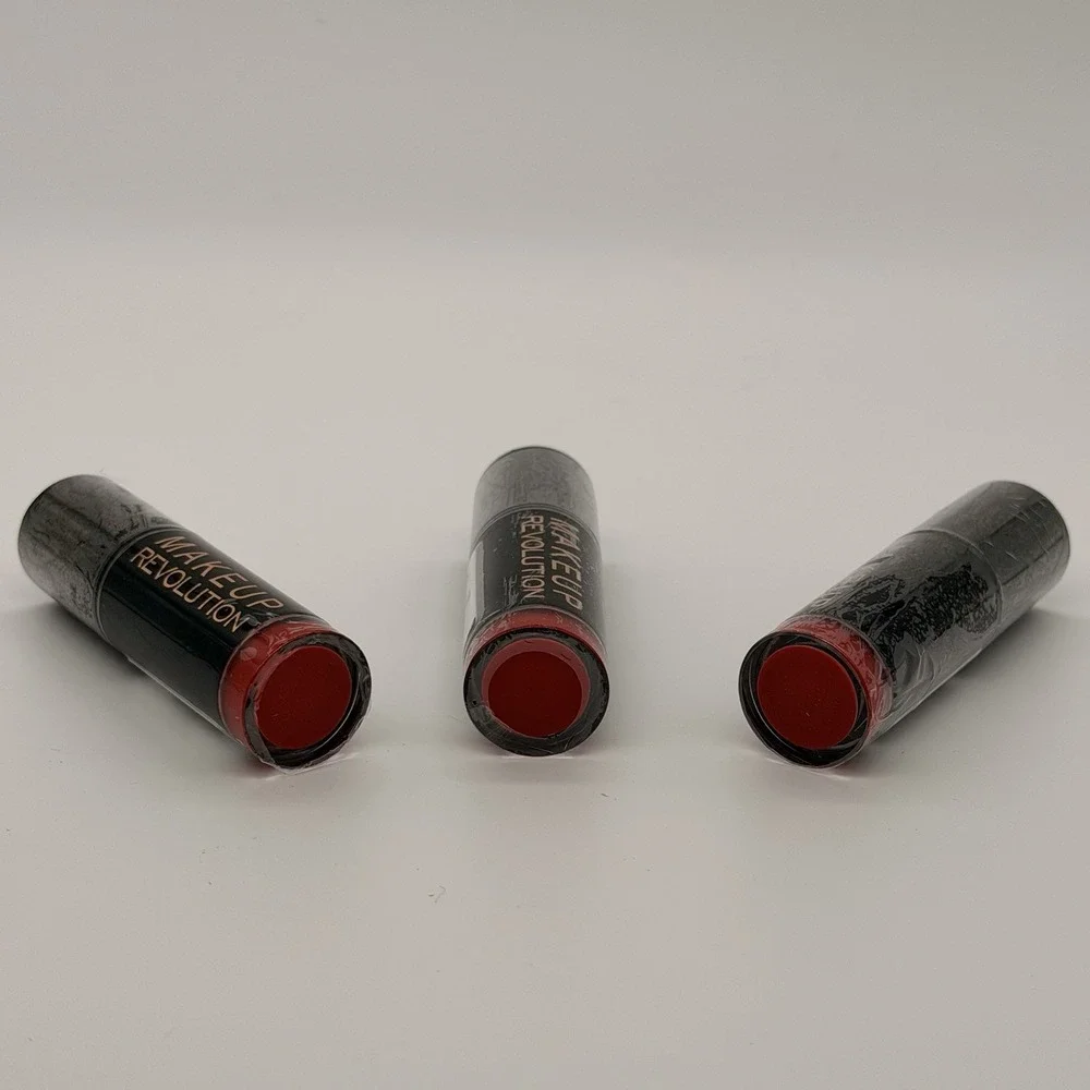 Revolution Amazing Lipstick- Lady Red Set Of 3